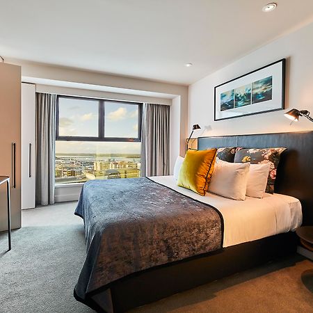 The Grand By Skycity Hotel Auckland Exterior photo A bedroom at the hotel